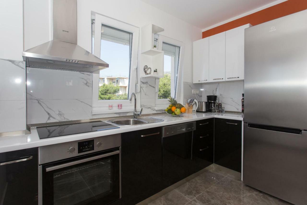 Villa Honey Seget Vranjica Bagian luar foto